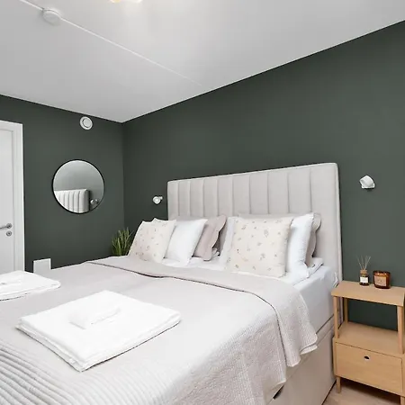 Light Threeroom Apartment, Sunny Patio And Free Parking Apartment Oslo