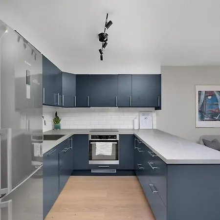 아파트 Light Threeroom Apartment, Sunny Patio And Free Parking 오슬로